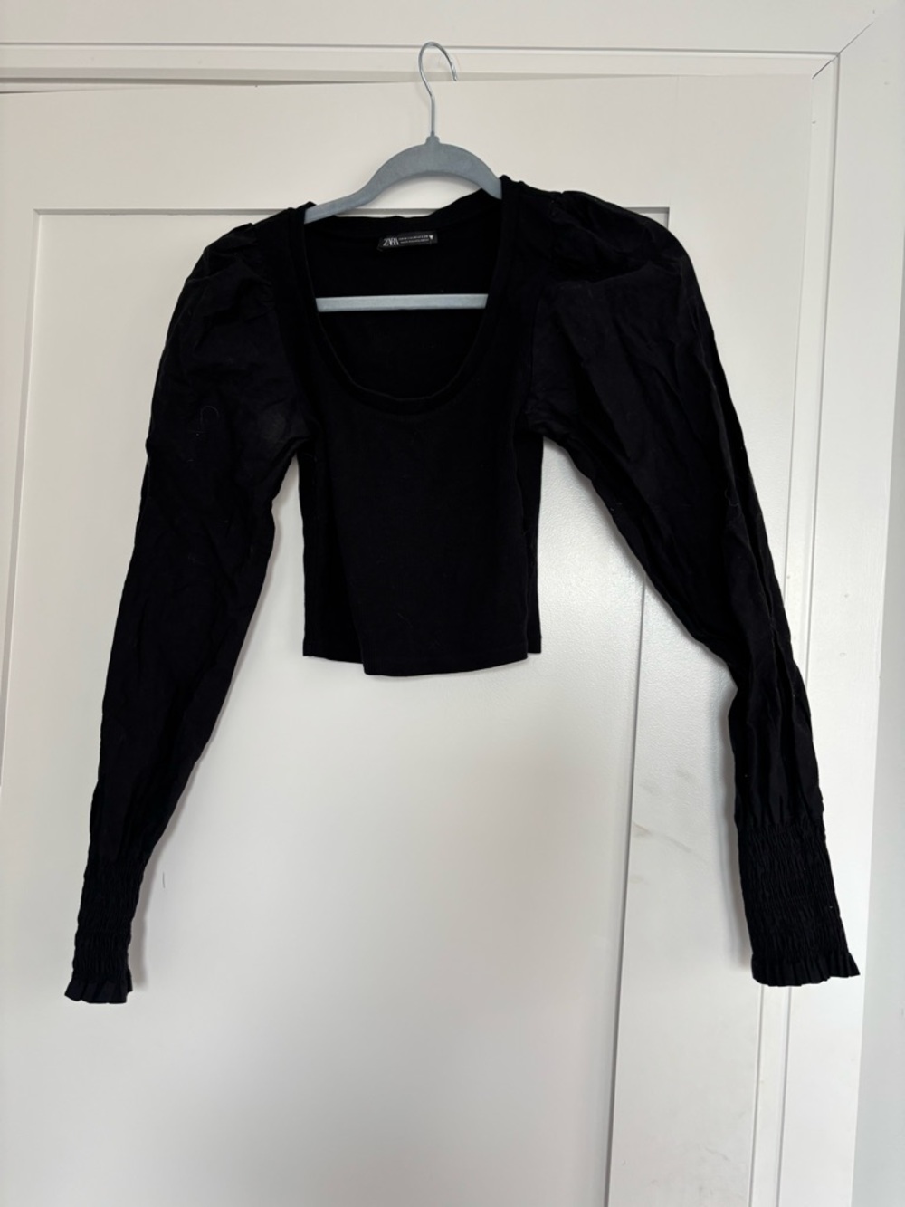 Zara Black Puff-Sleeve Cropped Long-Sleeve Top